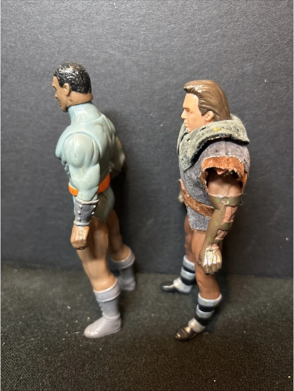 Lot 2 Robin Hood Prince of Thieves Figures Robin Hood-Azeem Longbow 1991 Kenner